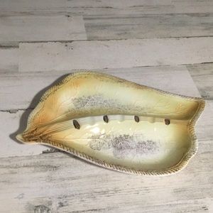 Vintage yellow/cream/gold 7 slot cigarette/cigar porcelain ashtray